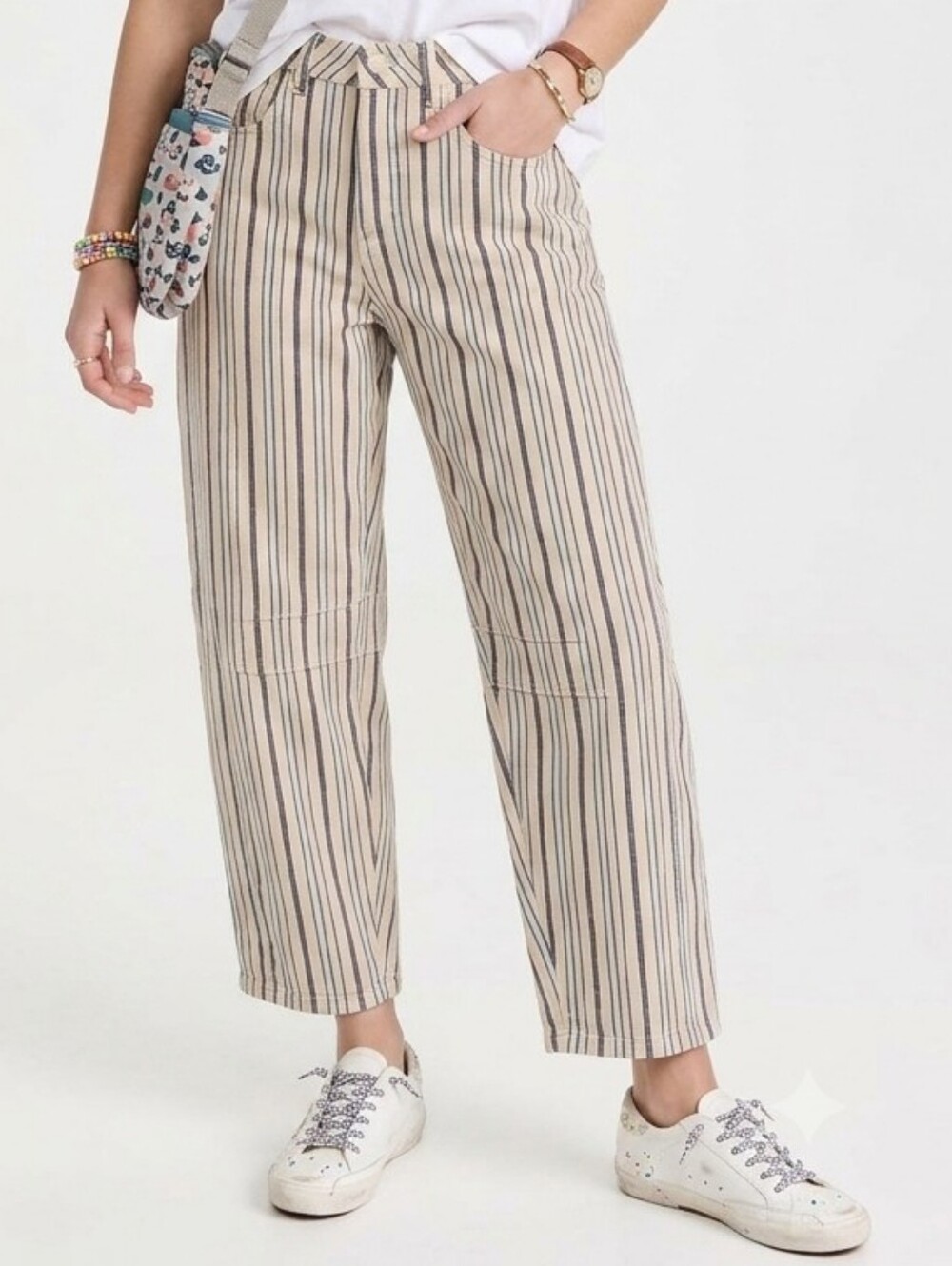 Loose- Fit Striped Boyfriend Jeans